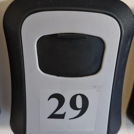 Charming Loft Near Old Town Апартаменты *